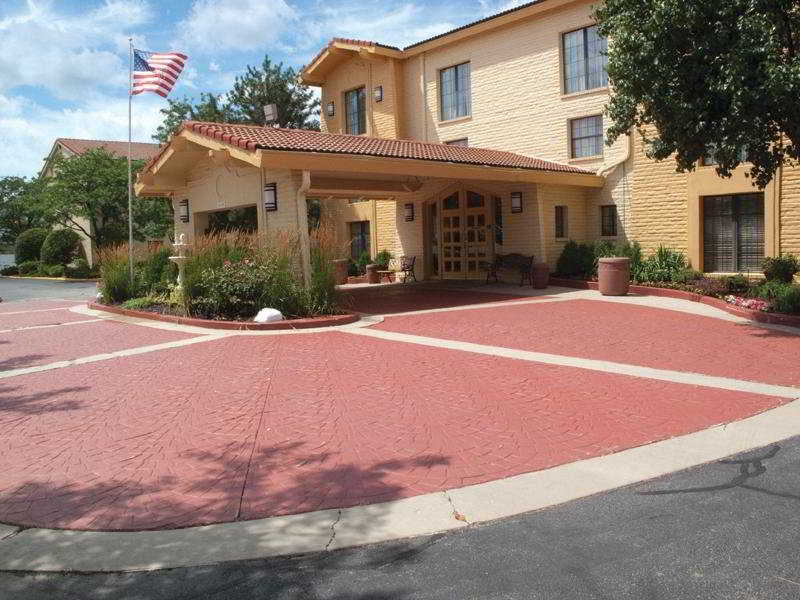 La Quinta Inn Chicago Oakbrook Terrace Εξωτερικό φωτογραφία