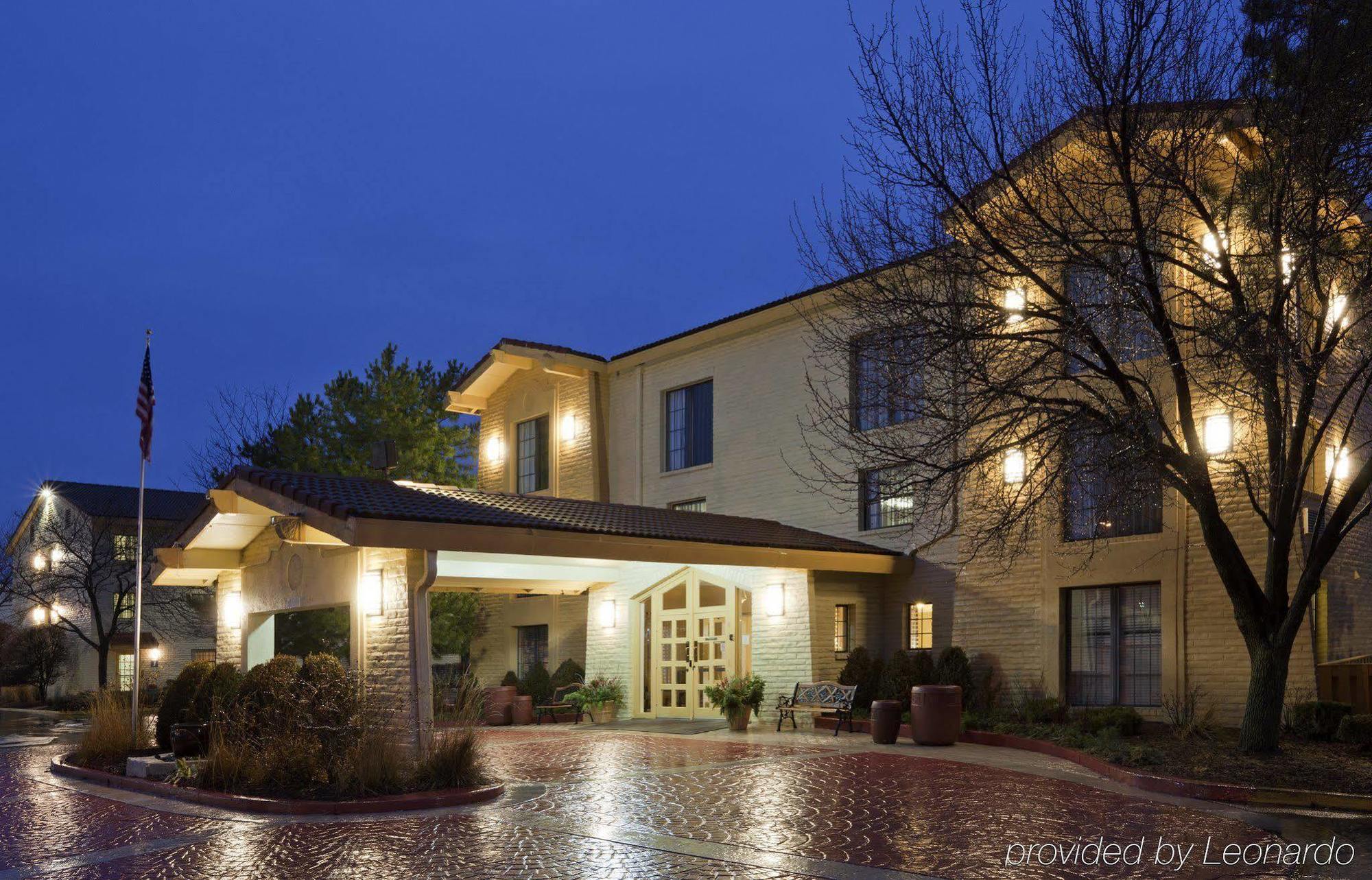 La Quinta Inn Chicago Oakbrook Terrace Εξωτερικό φωτογραφία